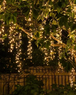 Cascading Tree Light Strings