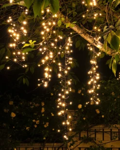 Cascading Tree Light Strings