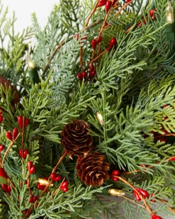 Cedar Berry Woods Foliage