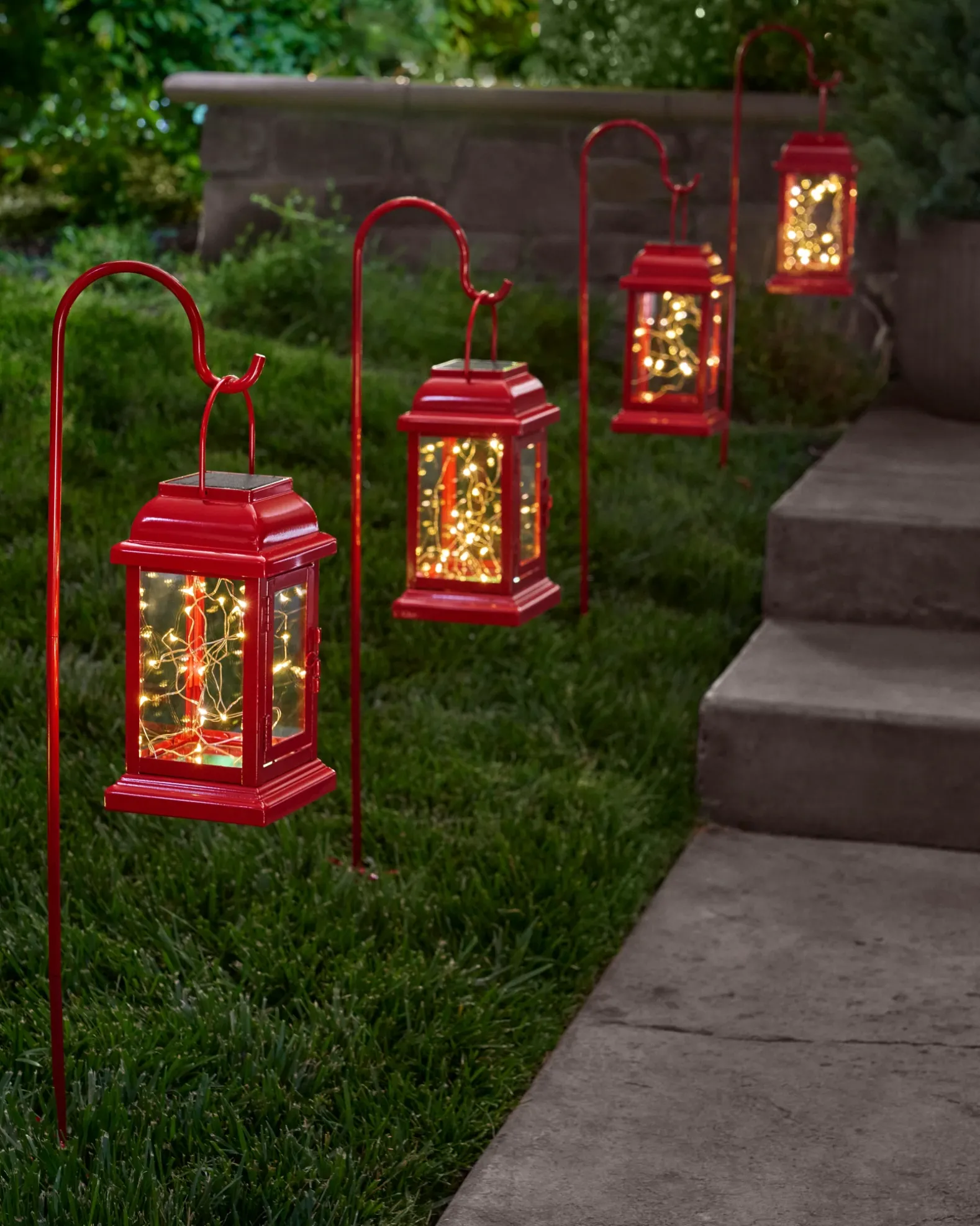 Classic Lantern Solar Pathway Fairy Light Set