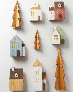 Farmhouse Lit Wood Villages