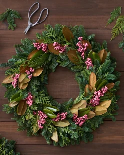 Fresh Cedar Pepperberry Lane Foliage
