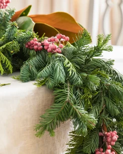 Fresh Cedar Pepperberry Lane Foliage