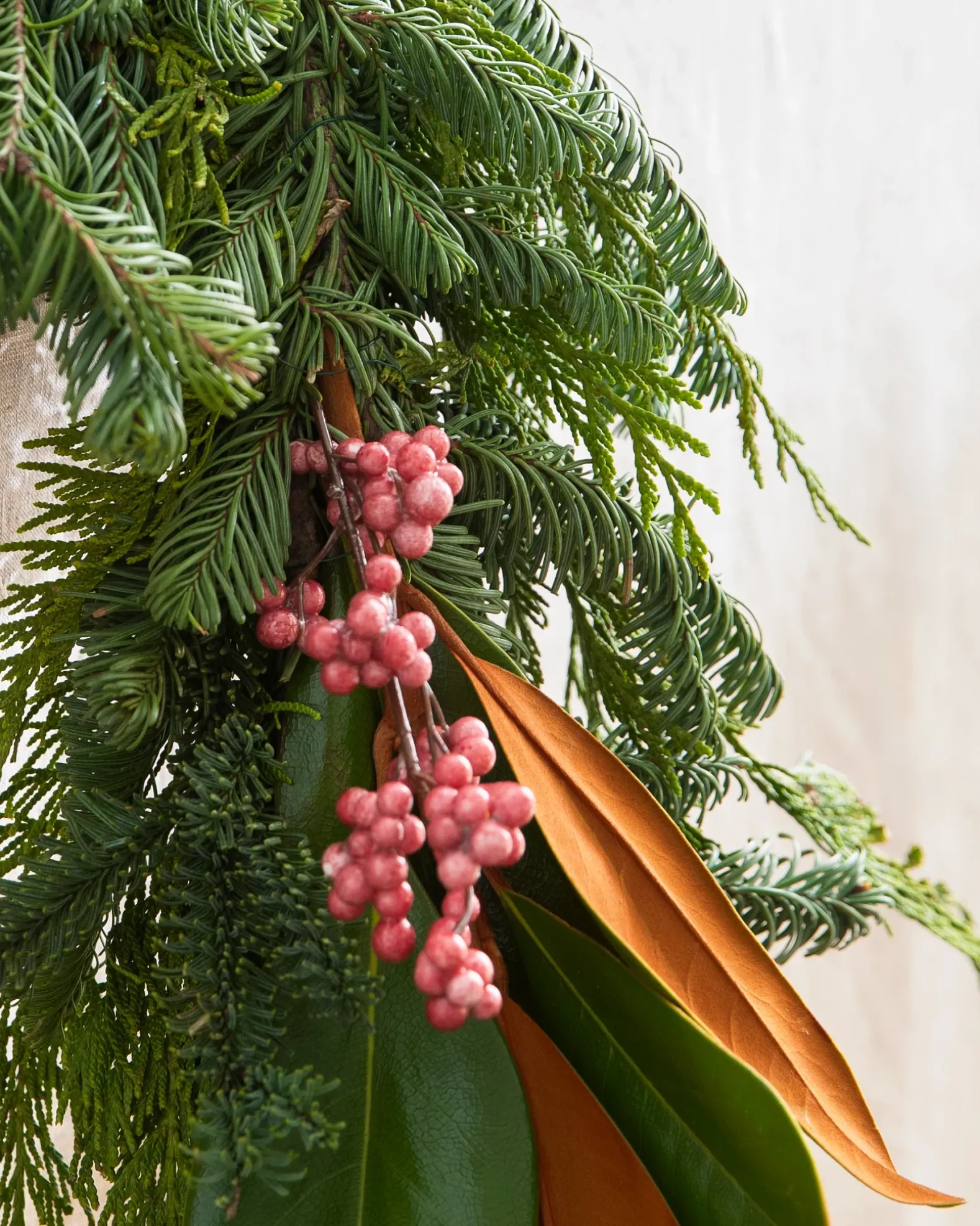 Fresh Cedar Pepperberry Lane Foliage