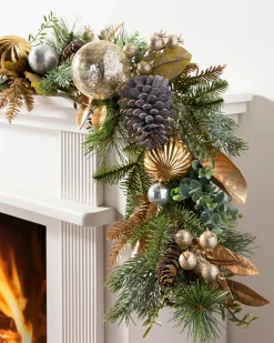 Gilded Forest Foliage