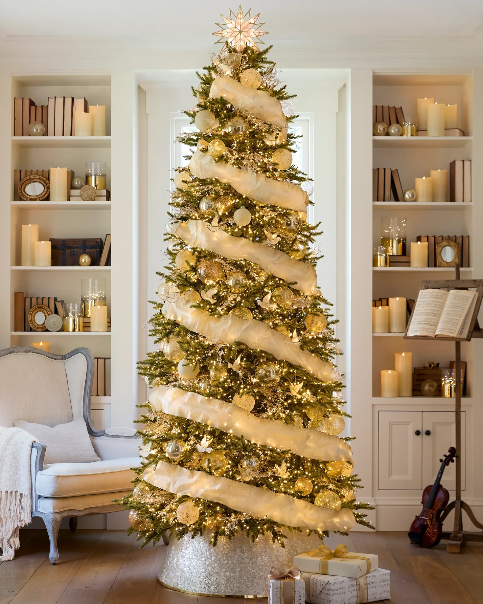 Golden Glow Ornament Collection