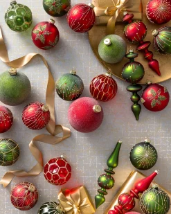 Grand Heritage Christmas Ornament Collection