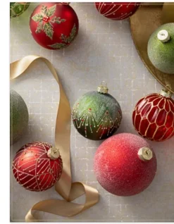 Grand Heritage Christmas Ornament Collection