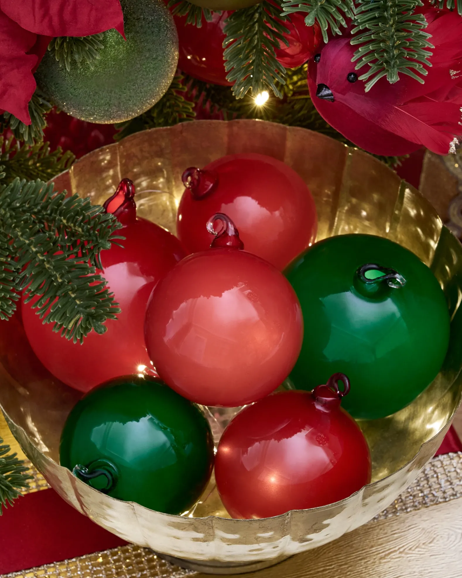 Grand Heritage Christmas Ornament Collection