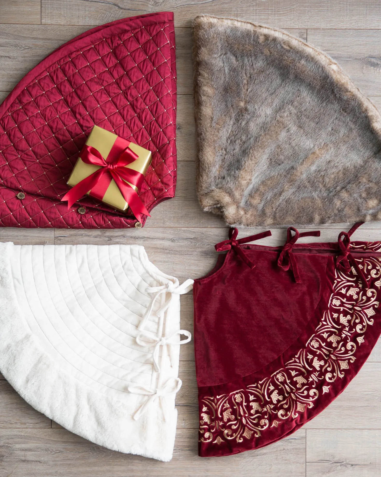 Lodge Faux Fur Tree Skirts