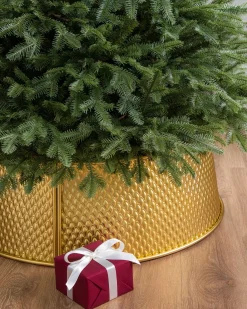 Merry Metallic Quilted Christmas Tree Collars