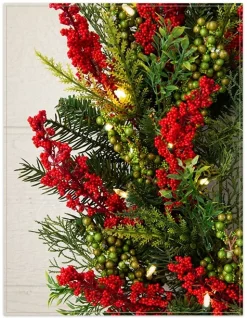 Outdoor Berry Burst Foliage