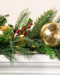 Outdoor Pine Peak Foliage