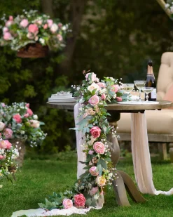 Outdoor Provence Rose Foliage