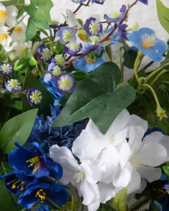 Outdoor Seaside Cottage Foliage