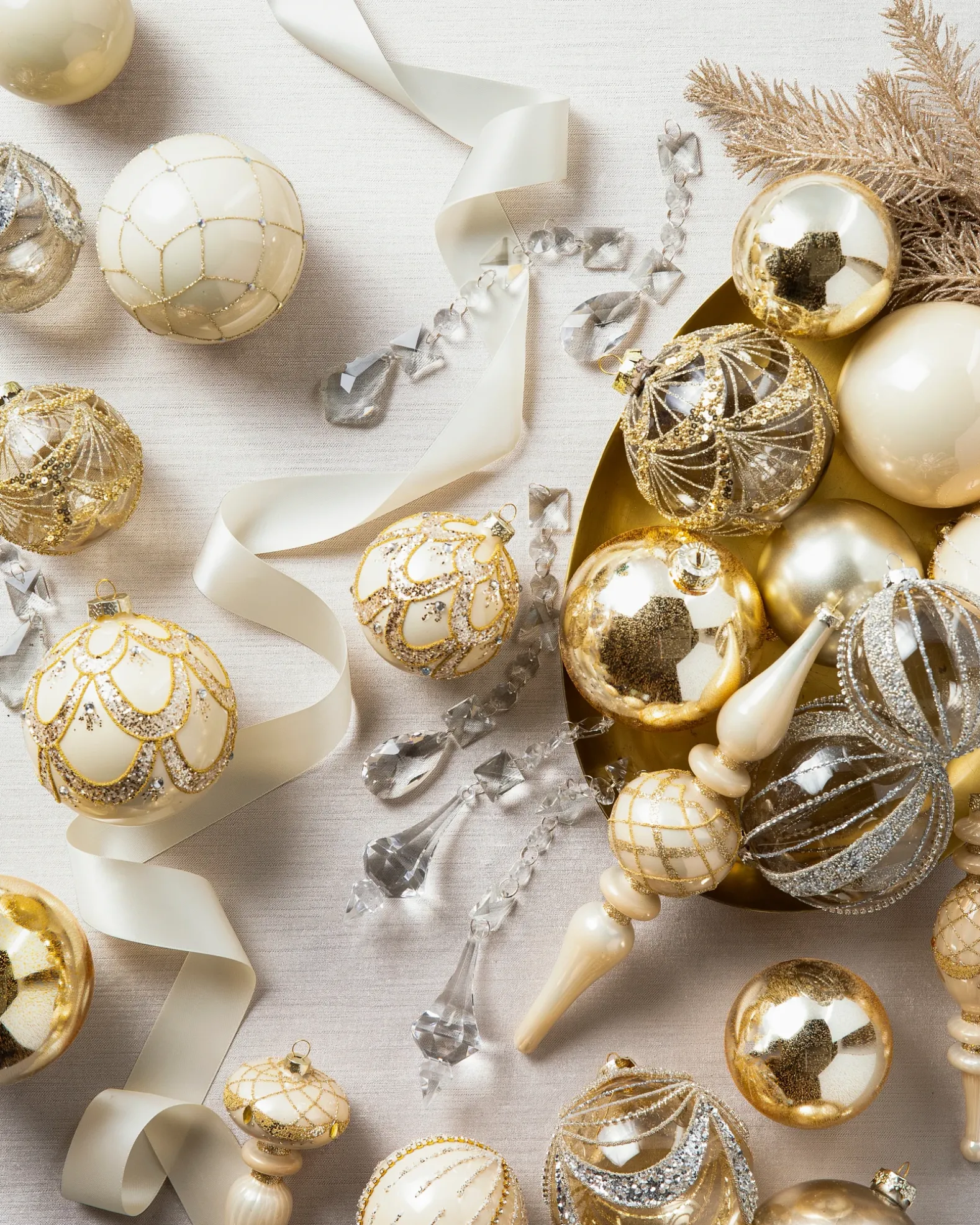 Roaring Twenties Ornament Collection