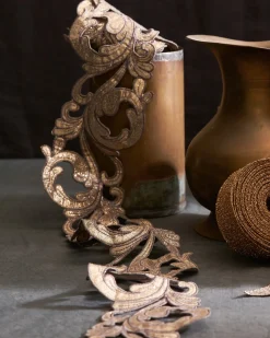 Victorian Cutout Christmas Tree Ribbon