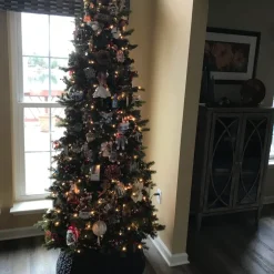 Woven Christmas Tree Collars